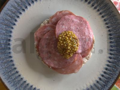 Sumuštinis su salčichonu ir unagi padažu Žingsnis 7