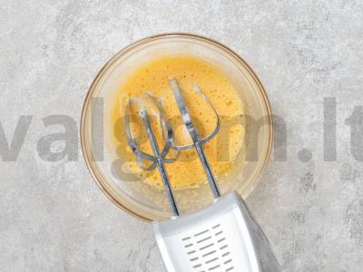 Rulonas su uogiene Žingsnis 3