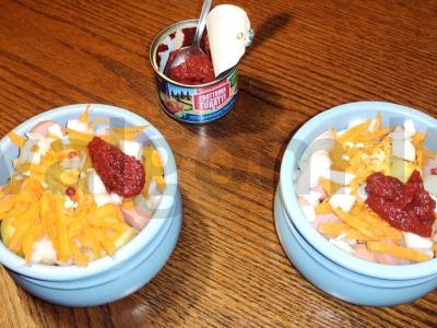 Jauno bulvių troškinys su dešrelėmis ir pomidorų pasta Žingsnis 6