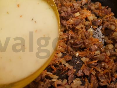 Vištienos skrandžių padažas Žingsnis 10