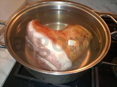 Kepinta kiaulienos kulšis su prieskoniais Žingsnis 3