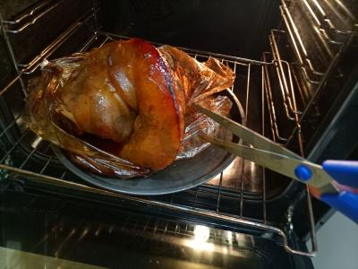 Kepinta kiaulienos kulšis su prieskoniais Žingsnis 10