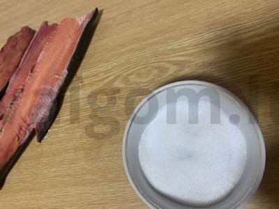 Mažai sūdyta lašiša sumuštiniams Žingsnis 3