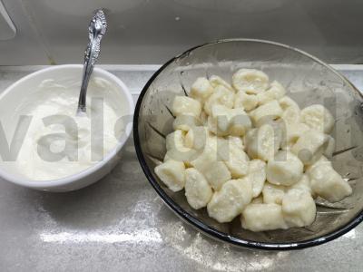 Patingėlių virtinukai iš varškės pagrindine nuotrauka