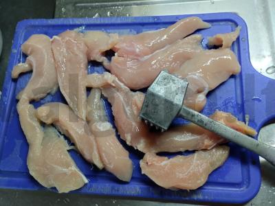 Keptas vištienos filė su džiovintais pomidorais po sūriu Žingsnis 1