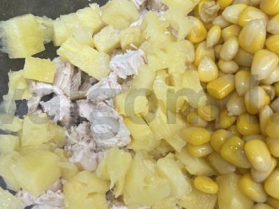 Salotos su kukurūzais ir ananasais Žingsnis 3