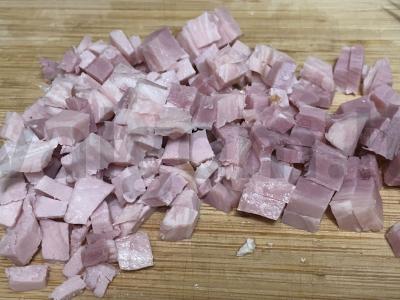 Pica su ananasais ir vištienos krūtinėle Žingsnis 2