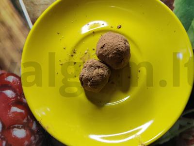 Šokoladiniai triufeliai pagrindine nuotrauka