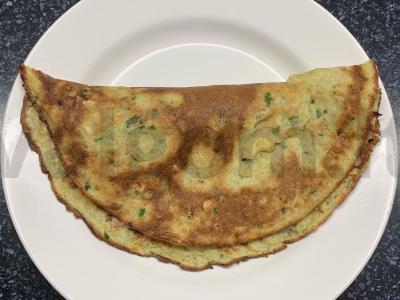 Avižų blynas su varške ir špinatais pagrindine nuotrauka