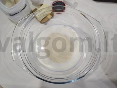 Grietininis mannikas su aguonomis Žingsnis 1