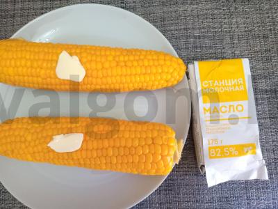 Kukurūza su sviestu, česnaku ir parmezanu Žingsnis 2