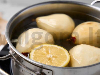 Keptos kriaušės tešloje Žingsnis 4