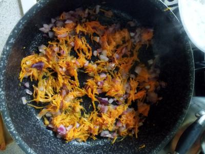 Troškinta mėsa su ryžiais Žingsnis 2