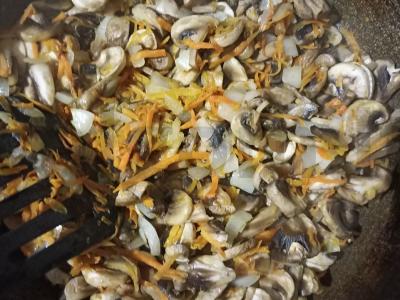 Grybų sriuba su vermišeliais Žingsnis 3