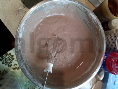 Greitas pyragas su uogiene arbatai Žingsnis 3