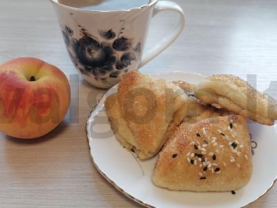 Sausainiai „Trikampiai“ su cukrumi pagrindine nuotrauka