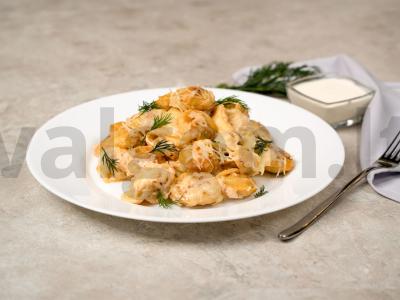 Koldūnai grietinėje pagrindine nuotrauka