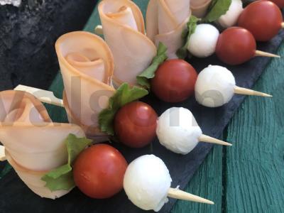 Užkandis ant iešmelių pagrindine nuotrauka