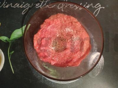 Indėnų faršo zrazai su kiaušiniu Žingsnis 3