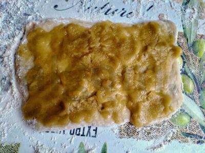 Tortas „Napoleonas“ su dviem tešlos rūšimis Žingsnis 4