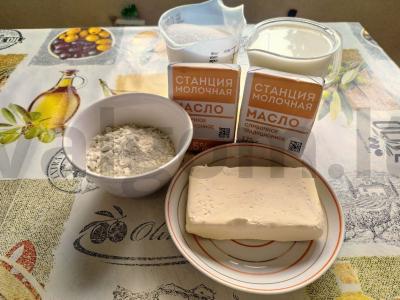 Tortas „Napoleonas“ su dviem tešlos rūšimis Žingsnis 8