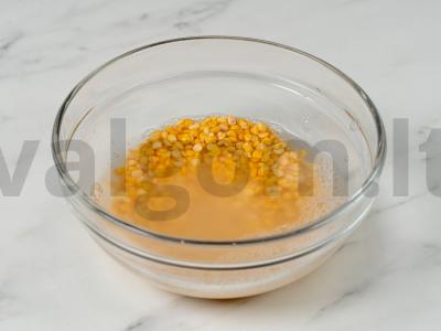 Žirnių sriuba su rūkyta mėsa pagal klasikinį receptą Žingsnis 1