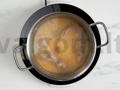 Žirnių sriuba su rūkyta mėsa pagal klasikinį receptą Žingsnis 4