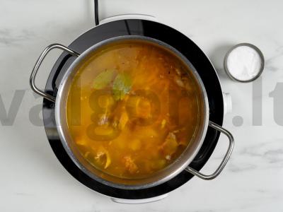 Žirnių sriuba su rūkyta mėsa pagal klasikinį receptą Žingsnis 8