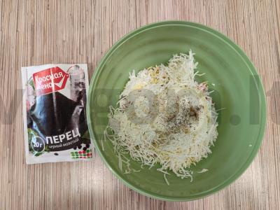 Sumuštiniai su krabų lazdelėmis ir lydytu sūriu Žingsnis 6