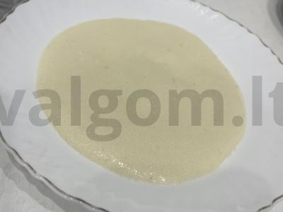 Manų košė su virintu kondensuotu pienu pagrindine nuotrauka