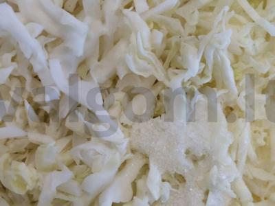 Vegetariškas salotas „Pavasarinis“ su žirniais Žingsnis 1