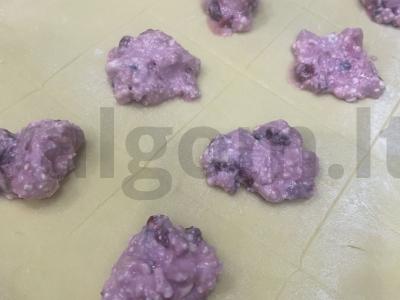 Koldūnai su varškės įdaru ir vyšniomis Žingsnis 6