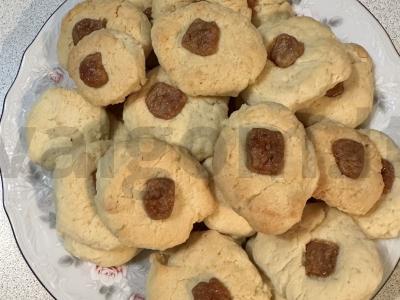 Sviestinės sausainių su siurprizu pagrindine nuotrauka