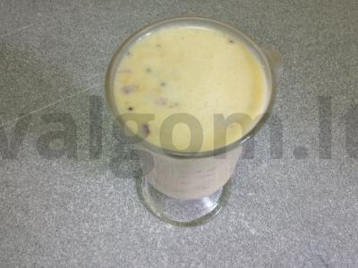 Mango, kivi, nektarino ir pieno kokteilis Žingsnis 6