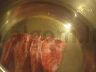 Šviežių kopūstų šči „Naminiai“ Žingsnis 1