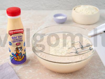 Biskvitinis ritinys su džemu Žingsnis 2