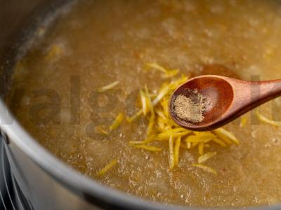 Tortas „Kriaušės karamelėje“ Žingsnis 6