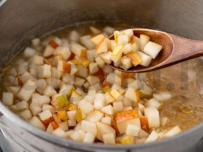 Tortas „Kriaušės karamelėje“ Žingsnis 8