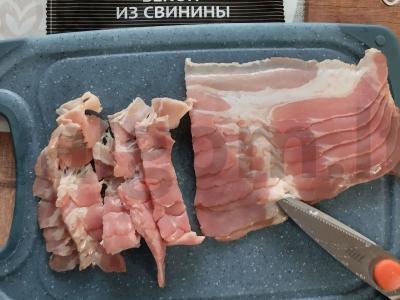 Spagečiai su pomidorų pasta ir bekonu Žingsnis 1