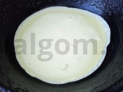 Blynai su obuoliais ir braškių uogiene Žingsnis 6