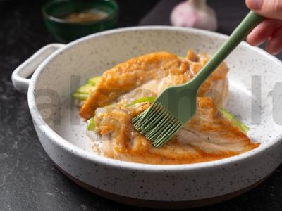 Vištienos krūtinėlė su obuoliais ir sūriu Žingsnis 6