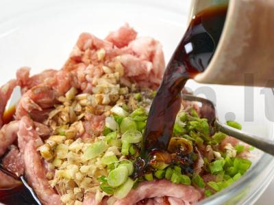 Traškūs baklažanų ritinėliai Žingsnis 2