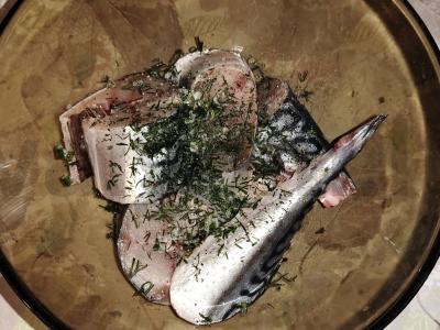 Skumbrija grietinėlės padaže su krapais, kepta orkaitėje Žingsnis 2