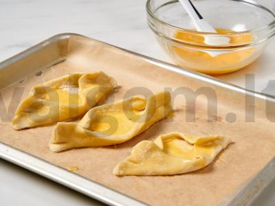 Avokado ir sūrio įdarytos tartaletės Žingsnis 2