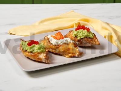 Avokado ir sūrio įdarytos tartaletės pagrindine nuotrauka