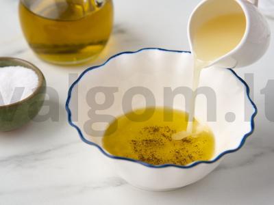 Salotos su tunu ir daržovėmis Žingsnis 4