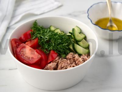 Salotos su tunu ir daržovėmis Žingsnis 5