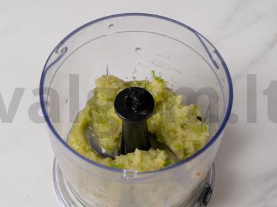 Kimči su obuoliu ir kriauše Žingsnis 9