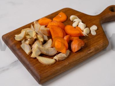 Kimči su obuoliu ir kriauše Žingsnis 10