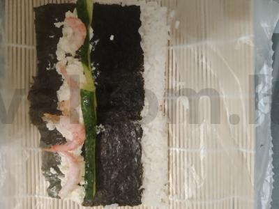 Rulonai su krevetėmis ir minkštu sūriu Žingsnis 8